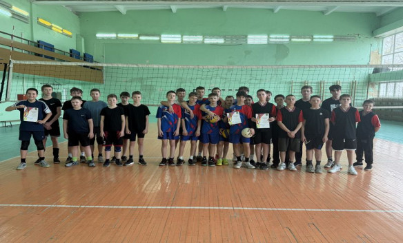 Cоревнования по волейболу среди команд юношей и девушек общеобразовательных школ школьной лиги «Серебряный мяч»